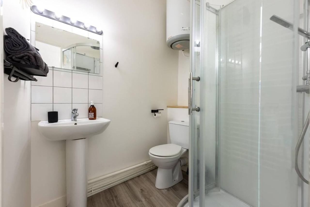 Le 17 Madeleine Apartment Besancon Exterior photo