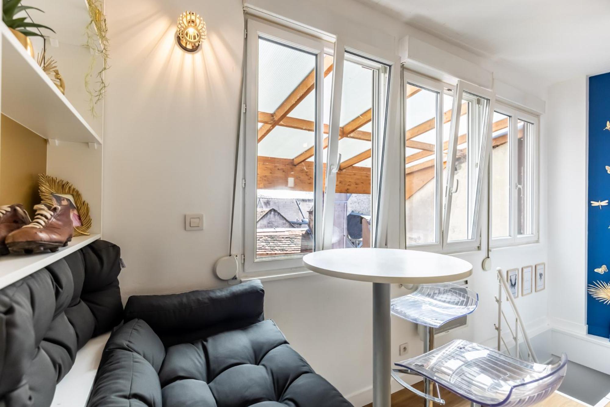 Le 17 Madeleine Apartment Besancon Exterior photo
